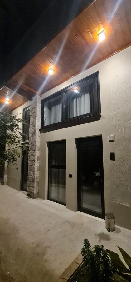 Bujtina Gjyshi Ilo Hotel Tushemisht Bagian luar foto