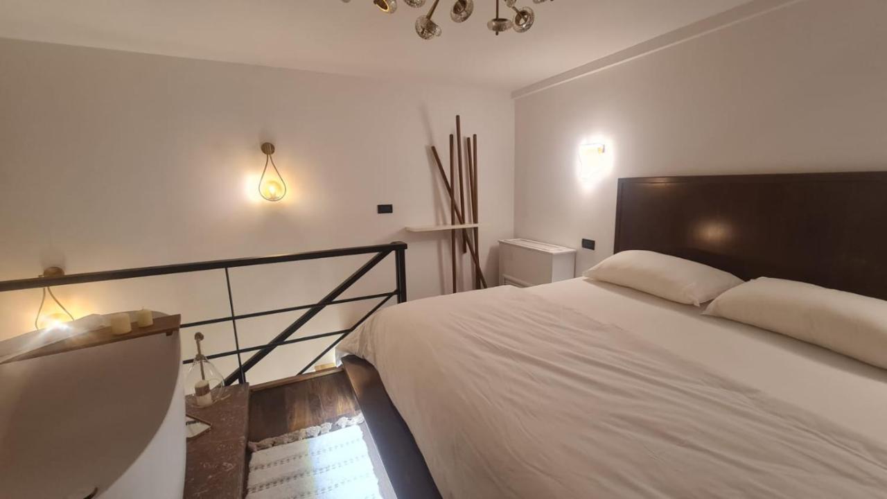 Bujtina Gjyshi Ilo Hotel Tushemisht Bagian luar foto